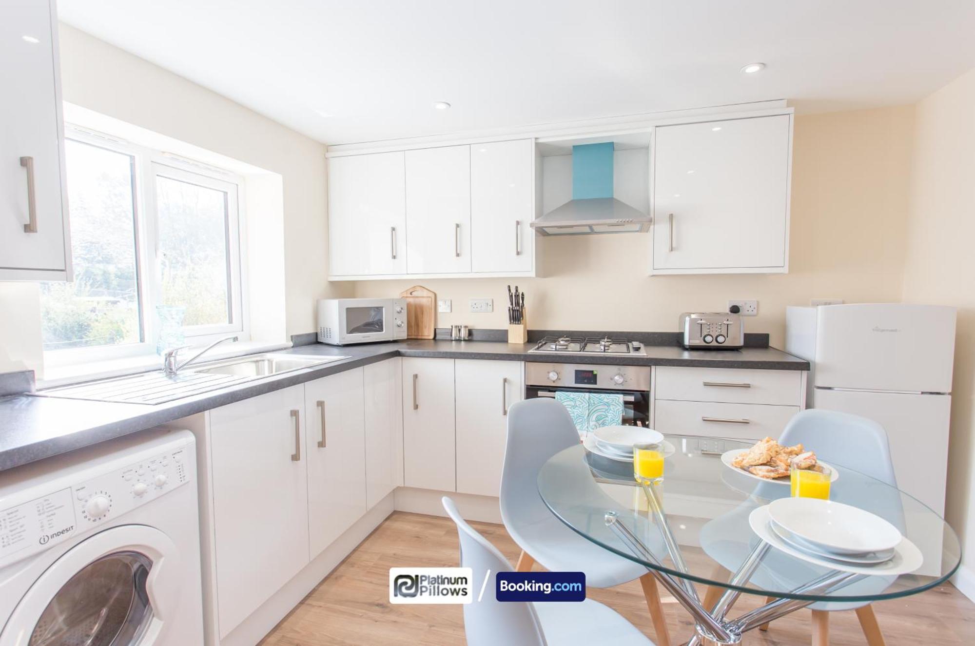 Modern Oxford 2 Bedroom Apartments, Near John Radcliffe Hospital, Weekly & Monthly Deals المظهر الخارجي الصورة